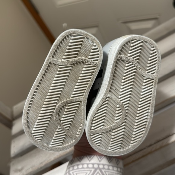 $3 when bundled Circo baby/Toddler shoe - Picture 4 of 6